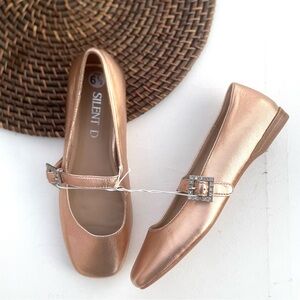Silent D Womens Shoes Ballet Flats Rose Gold Mary Janes Size 6.5/37